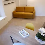 Muros - Modern Living In *