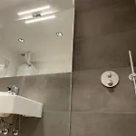 Muros - Modern Living In *