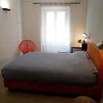 Muros - Modern Living In *