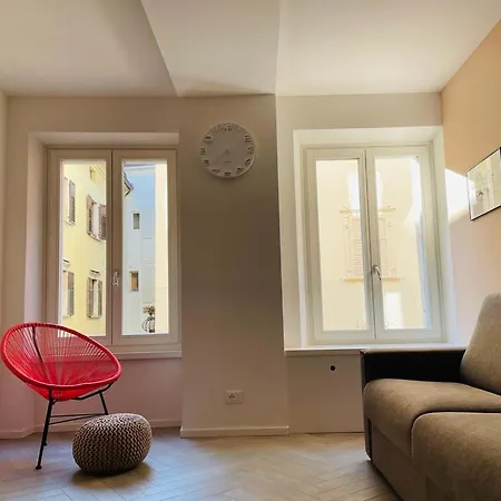 Apartment Muros - Modern Living In Trento