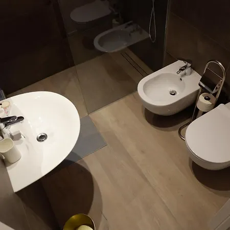 Apartment Muros - Modern Living In Trento