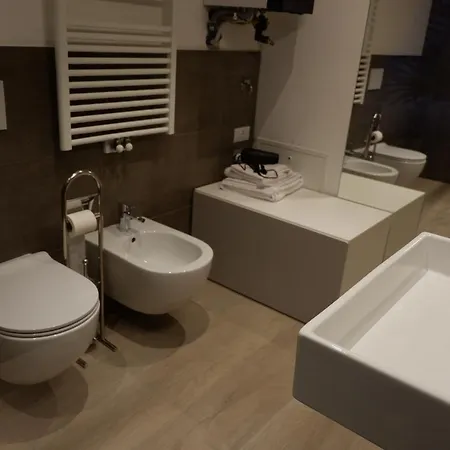 Apartment Muros - Modern Living In Trento