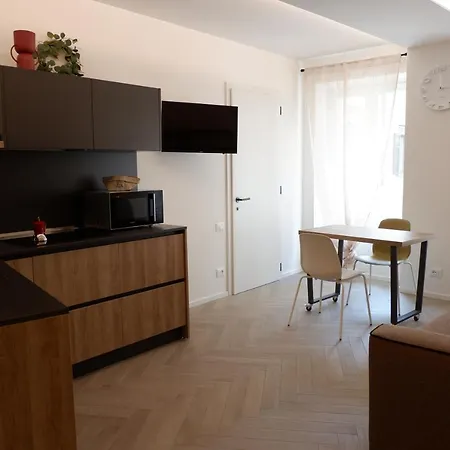Muros - Modern Living In 트렌토