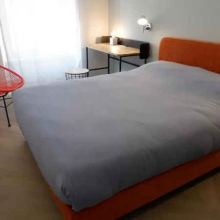Muros - Modern Living In Apartment Trento