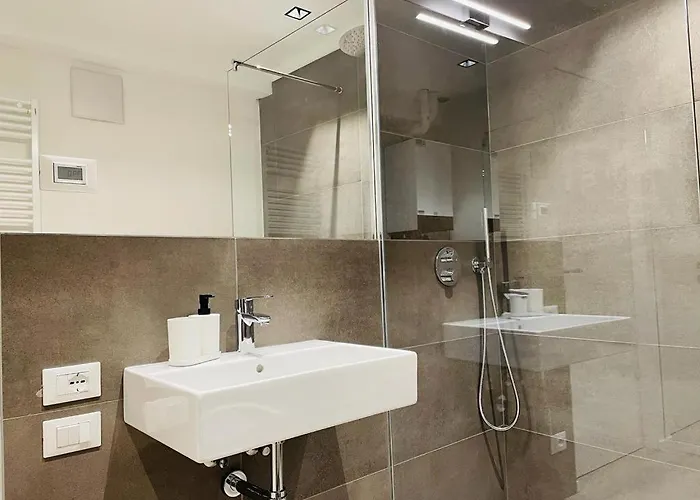 Muros - Modern Living In